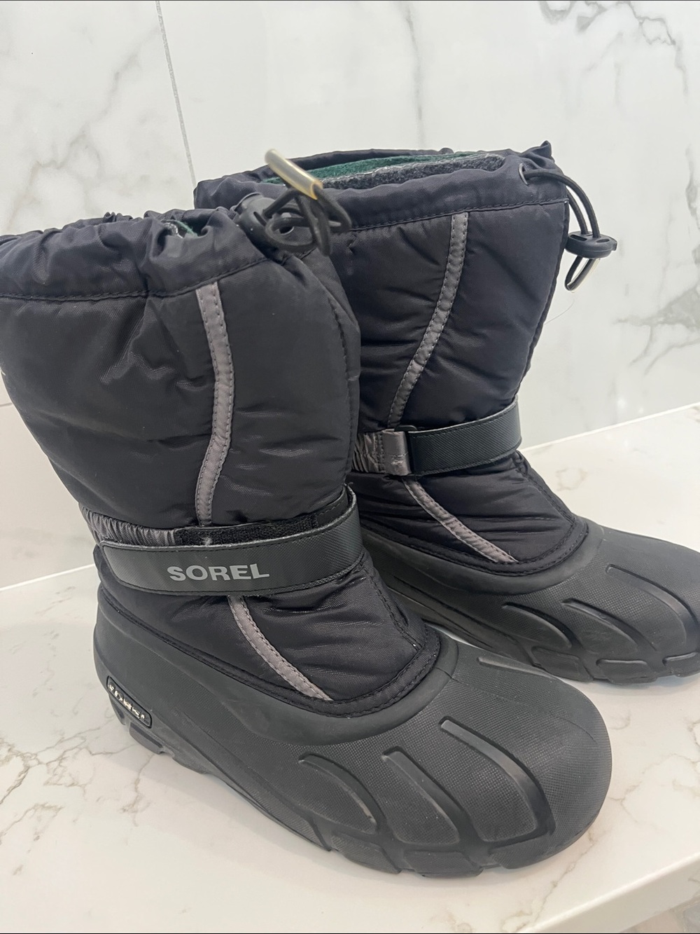 Sorel Kids Black Snow Boot with Gray Trim